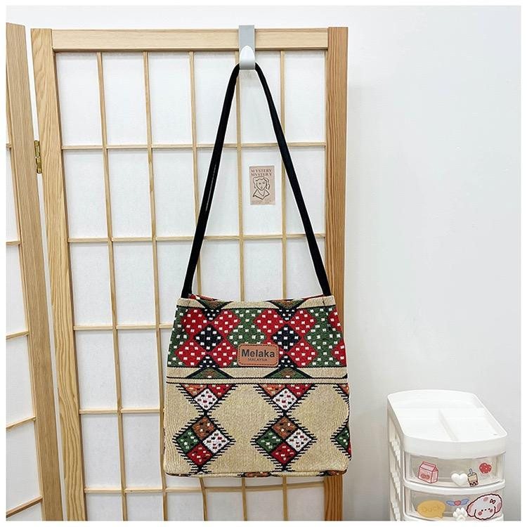 Women’s Shoulder Bag Tote Bag Canvas Girls Bag- brown